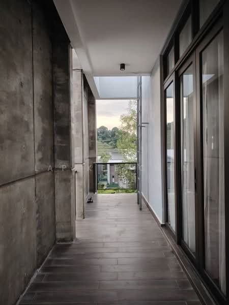 Rumah Banglo untuk Dijual di Taman Puncak Perdana (Shah Alam) - Lap Kee Chen - Balcony - PropertyGuru.com.my