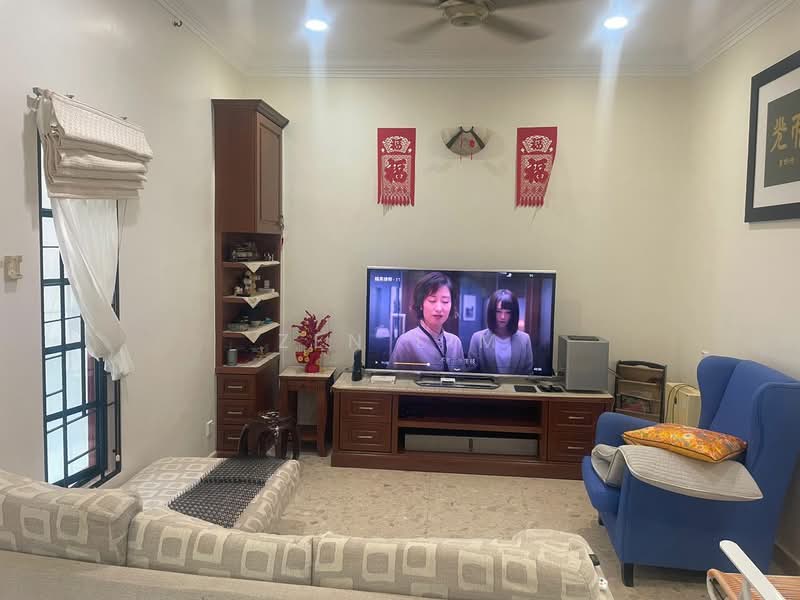 Rumah Berkembar untuk Dijual di Ampang (Selangor) - Zen Lim - Living Room - PropertyGuru.com.my