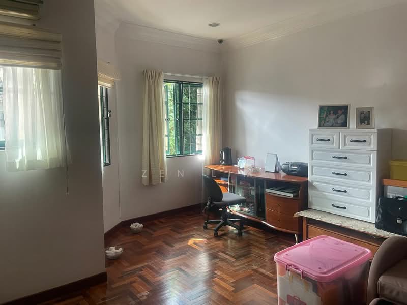 Rumah Berkembar untuk Dijual di Ampang (Selangor) - Zen Lim - Study - PropertyGuru.com.my