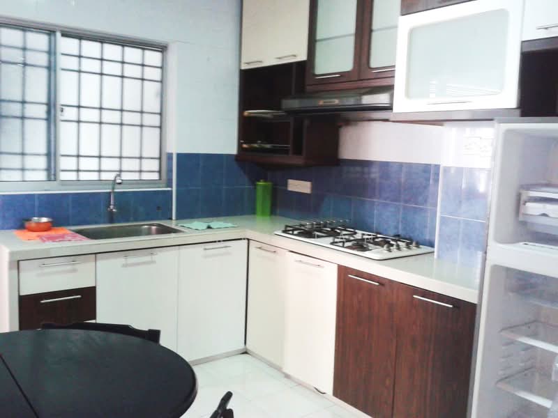 Pangsapuri untuk Disewa di Taman Pekaka Block 31 - Jerry Tan - Kitchen - PropertyGuru.com.my