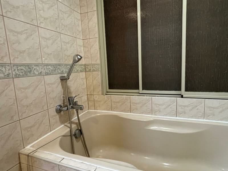Kondominium untuk Disewa di Mont Kiara Astana - Carol Tong - Bathroom - PropertyGuru.com.my
