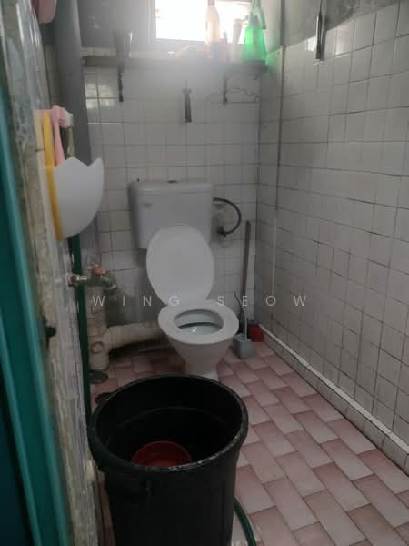 Rumah Flat untuk Dijual di Taman Jinjang Baru - Wing Seow - Bathroom - PropertyGuru.com.my