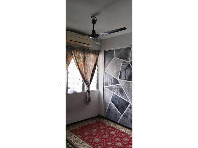Rumah Flat untuk Dijual di Taman Jinjang Baru - Wing Seow - Bedroom - PropertyGuru.com.my