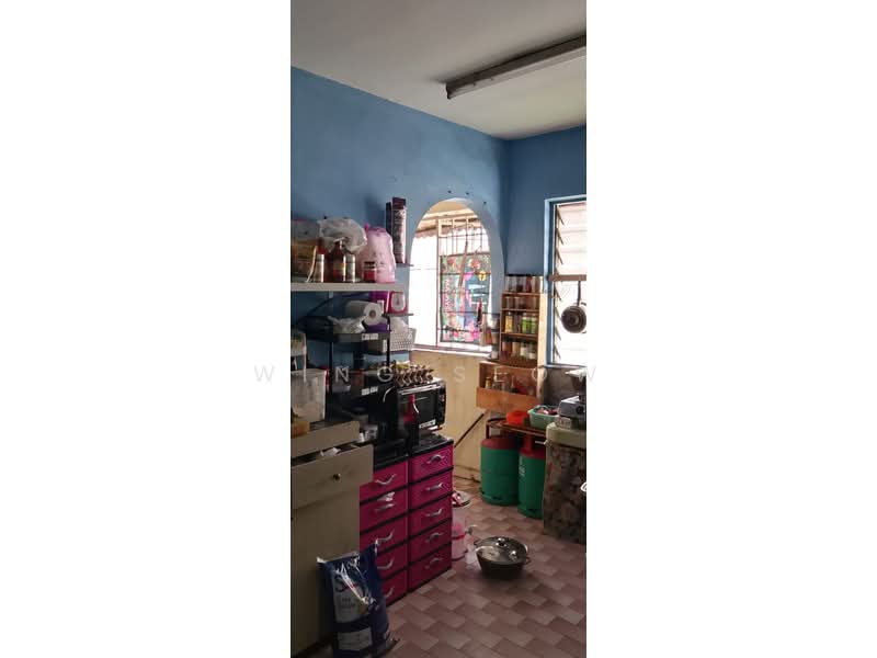 Rumah Flat untuk Dijual di Taman Jinjang Baru - Wing Seow - Kitchen - PropertyGuru.com.my