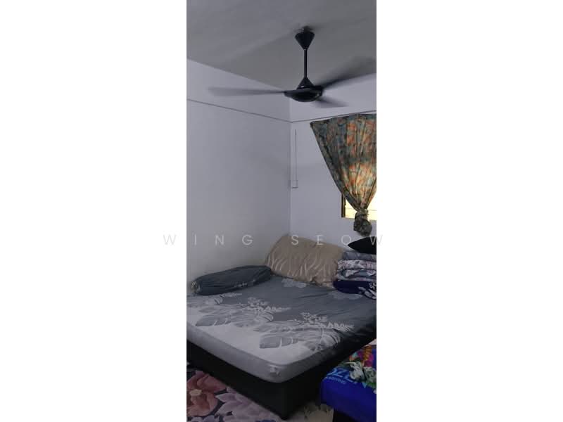 Rumah Flat untuk Dijual di Taman Jinjang Baru - Wing Seow - Bedroom - PropertyGuru.com.my
