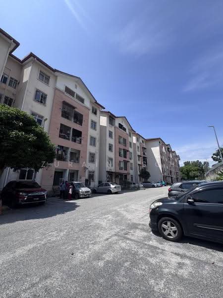 Pangsapuri untuk Dijual di Resak Apartment - Zuraini Soh - Exterior - PropertyGuru.com.my