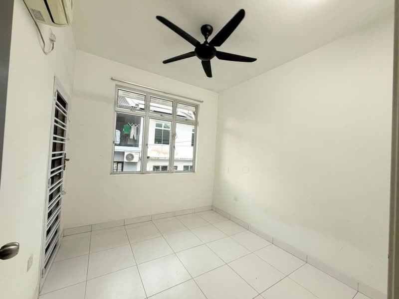 Rumah Teres 2 Tingkat untuk Dijual di Taman Mutiara Rini (Skudai) - Fion Choo - PropertyGuru.com.my