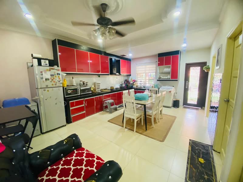 Bungalow for Sale in Bandar Baru Bangi (Selangor) - Dinie Akmal - Kitchen - PropertyGuru.com.my