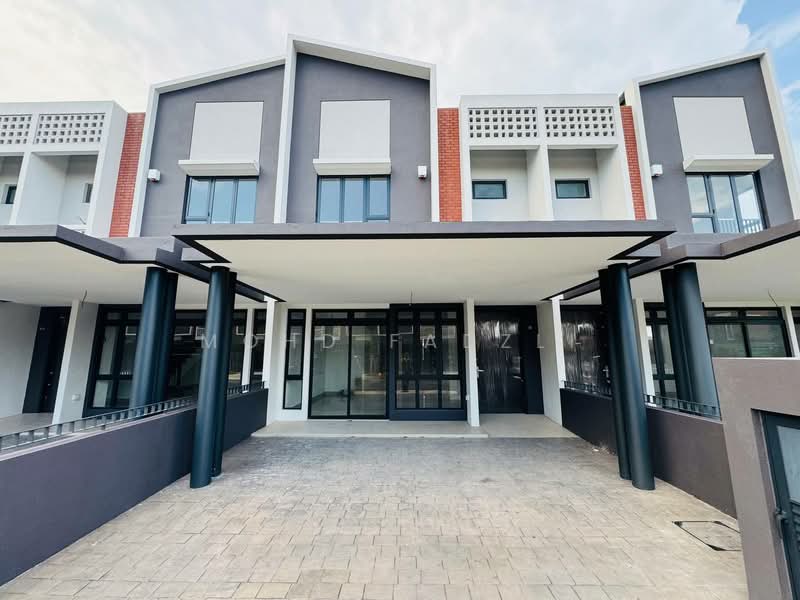 Rumah Teres 2 Tingkat untuk Dijual di Shah Alam (Selangor) - Mohd Fadzli - Exterior - PropertyGuru.com.my