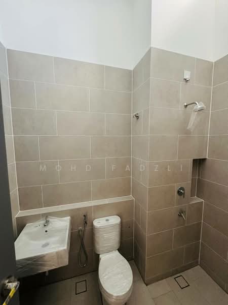 Rumah Teres 2 Tingkat untuk Dijual di Shah Alam (Selangor) - Mohd Fadzli - Bathroom - PropertyGuru.com.my