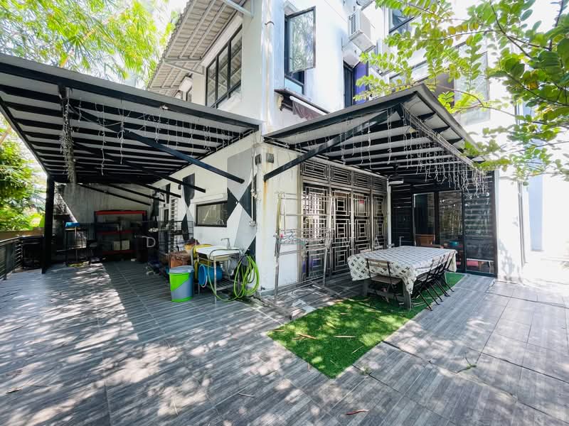 Semi-Detached House for Sale in Kajang (Selangor) - Dinie Akmal - Exterior - PropertyGuru.com.my