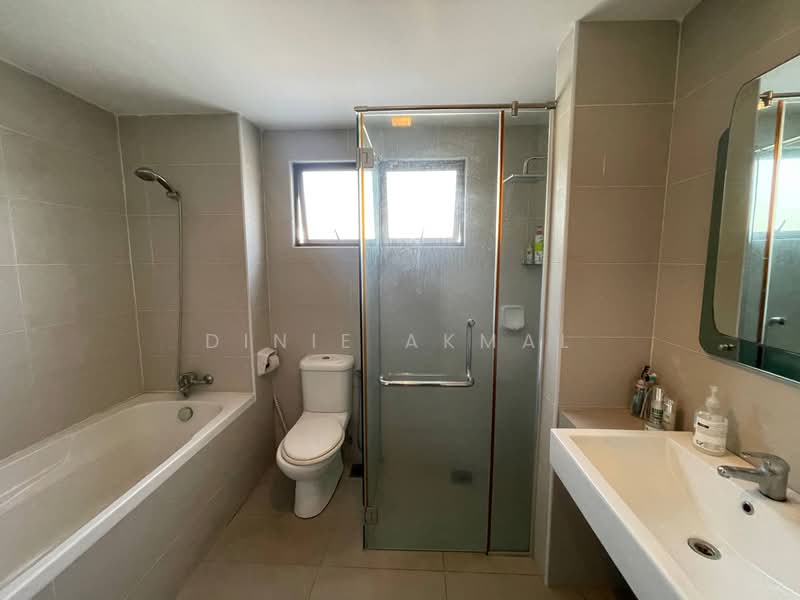Semi-Detached House for Sale in Kajang (Selangor) - Dinie Akmal - PropertyGuru.com.my