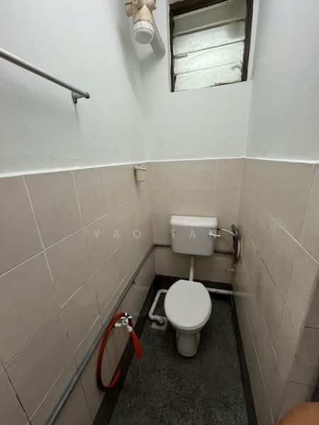 Flat for Rent at Lestari Apartment - Yao Tan - Bathroom - PropertyGuru.com.my