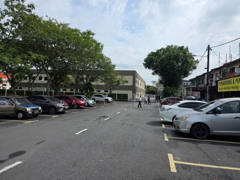 Shop for Sale in Shah Alam (Selangor) - Daniel Tong - Exterior - PropertyGuru.com.my