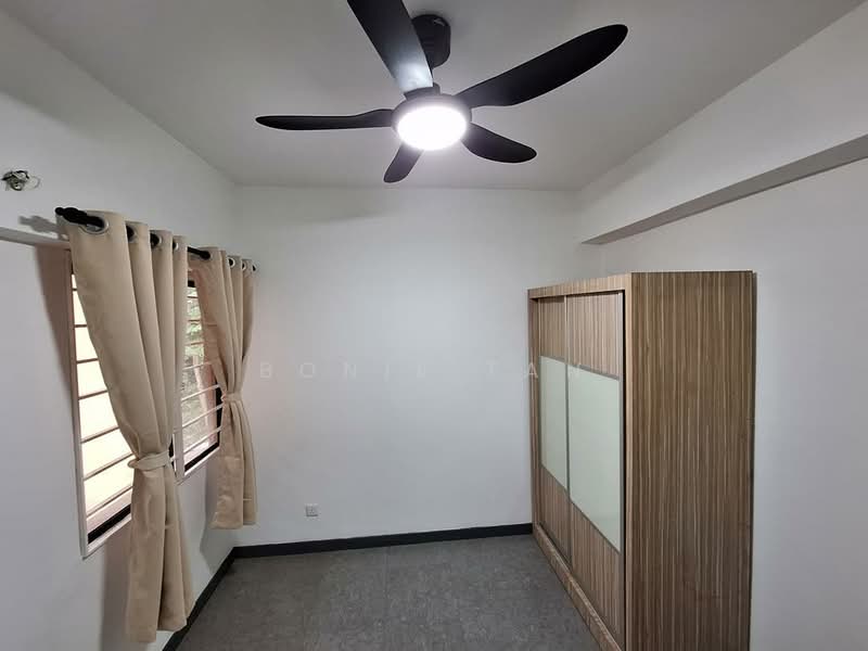 Apartment for Rent at Desa Aman Puri Apartment - Bonie Tan - Bedroom - PropertyGuru.com.my