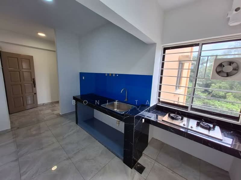 Apartment for Rent at Desa Aman Puri Apartment - Bonie Tan - Kitchen - PropertyGuru.com.my