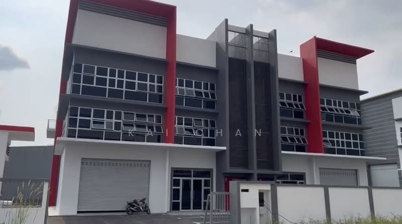 Semi-D Factory for Sale in Alam Perdana Industrial Park (Puchong) - Kai Chan - Exterior - PropertyGuru.com.my