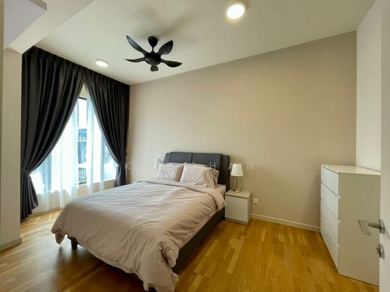 Servis Apartment untuk Dijual di Residensi Solaris Parq - Kai Chan - Bedroom - PropertyGuru.com.my