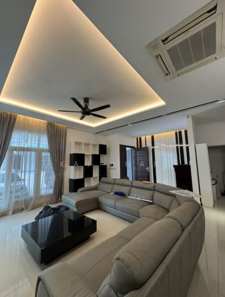 Rumah Berkembar untuk Dijual di Cyberjaya (Selangor) - Kai Chan - Living Room - PropertyGuru.com.my