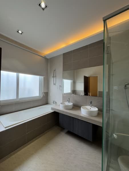 Rumah Berkembar untuk Dijual di Cyberjaya (Selangor) - Kai Chan - Bathroom - PropertyGuru.com.my