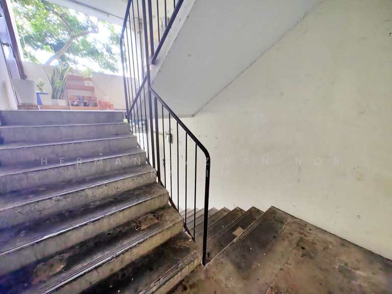Rumah Flat untuk Dijual di PKNS Seksyen 6 Bandar Baru Bangi - Herman Sazwan Nor Rahim - Exterior - PropertyGuru.com.my
