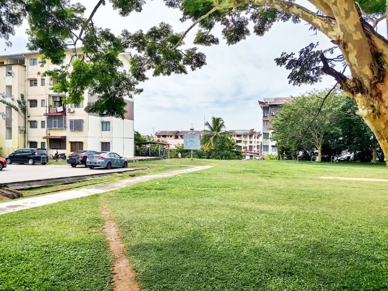 Rumah Flat untuk Dijual di PKNS Seksyen 6 Bandar Baru Bangi - Herman Sazwan Nor Rahim - Exterior - PropertyGuru.com.my