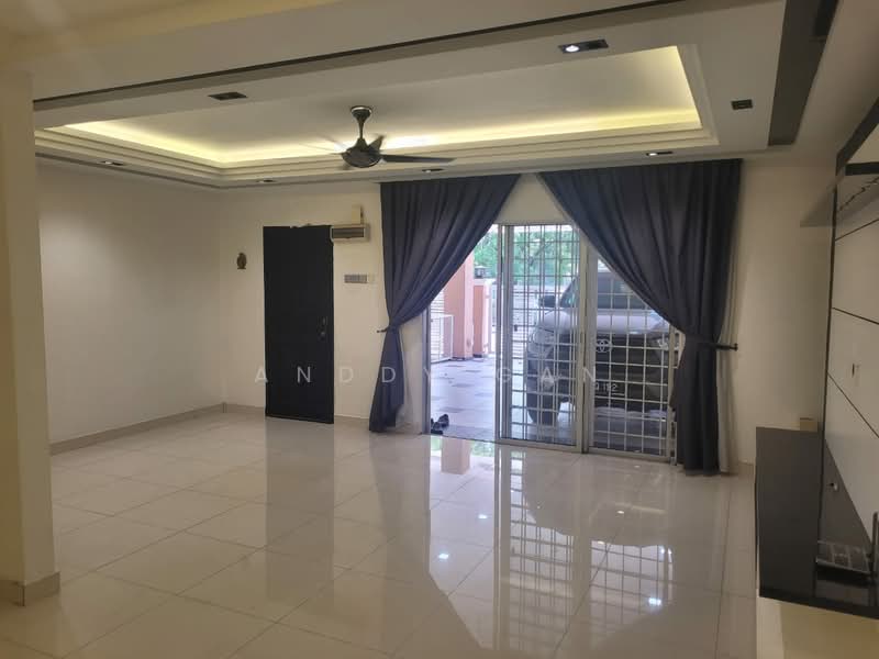 Rumah Teres 2 Tingkat untuk Dijual di Bandar Parklands (Klang) - Anddy Gan - Living Room - PropertyGuru.com.my