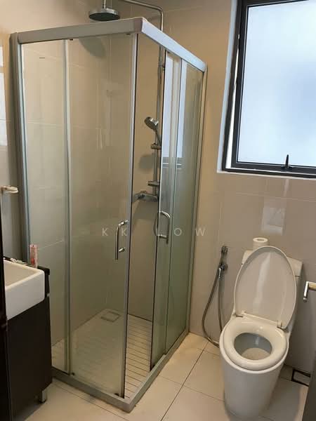 Condominium for Rent at Bay Point @ Country Garden Danga Bay - KK Low - Bathroom - PropertyGuru.com.my