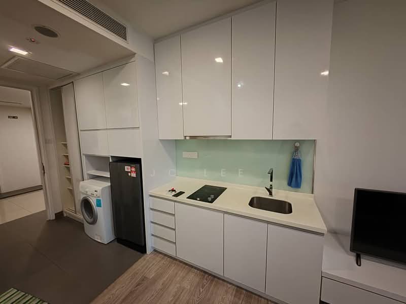 Servis Apartment untuk Dijual di Ramada (One @ Bukit Ceylon) - JC Lee - Kitchen - PropertyGuru.com.my