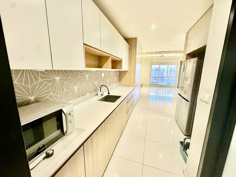 Terraced House for Rent in Cyberjaya (Selangor) - Kar Hooi - Kitchen - PropertyGuru.com.my