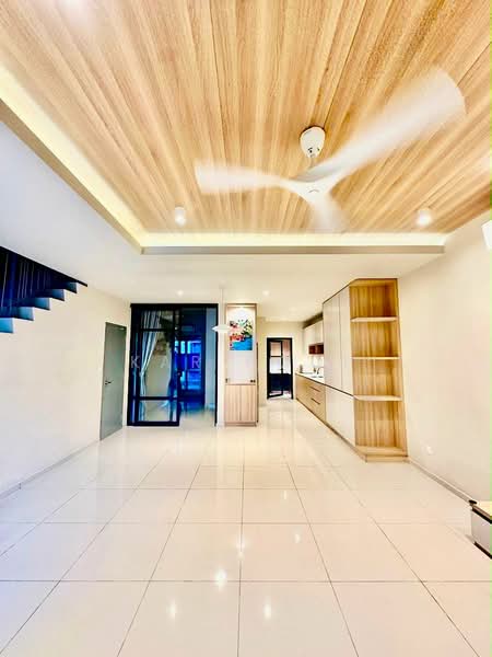 Terraced House for Rent in Cyberjaya (Selangor) - Kar Hooi - Living Room - PropertyGuru.com.my
