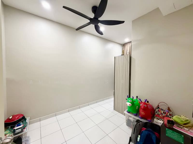 Rumah Teres 2 Tingkat untuk Dijual di Taman Seri Austin (Tebrau) - Amir Faris Rusli - PropertyGuru.com.my