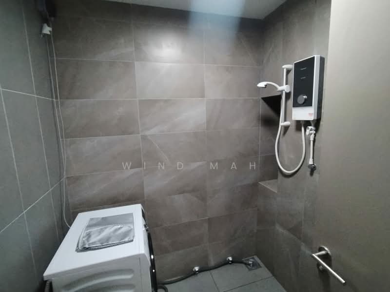 Servis Apartment untuk Disewa di Mossaz @ Empire City - Wind Mah - Bathroom - PropertyGuru.com.my