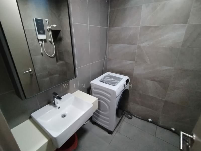 Servis Apartment untuk Disewa di Mossaz @ Empire City - Wind Mah - Bathroom - PropertyGuru.com.my