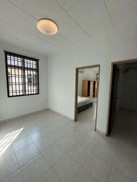 2-storey Terraced House for Rent in Taman Nusa Bestari (Iskandar Puteri (Nusajaya)) - SJ CHAN - Bedroom - PropertyGuru.com.my