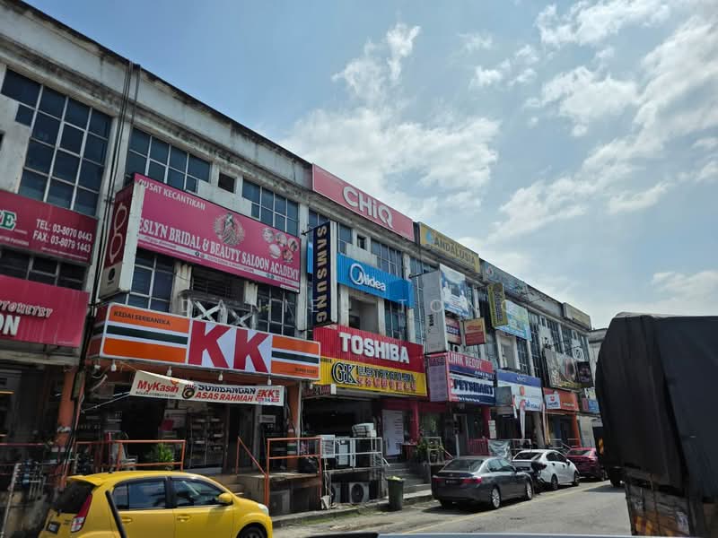 Shop for Sale in Puchong (Selangor) - Daniel Tong - Exterior - PropertyGuru.com.my