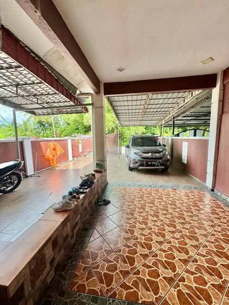 Rumah Teres 2 Tingkat untuk Dijual di Kampung Sungai Udang (Klang) - Nur Alia Omar - Exterior - PropertyGuru.com.my