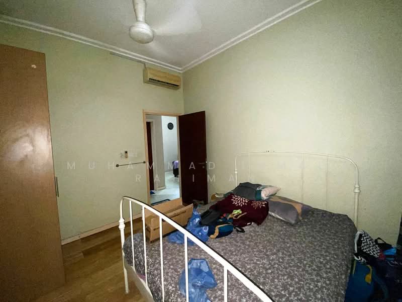 Service Residence for Sale at 231 TR Serviced Suite - Muhammad Iqmal Rahiman - Bedroom - PropertyGuru.com.my