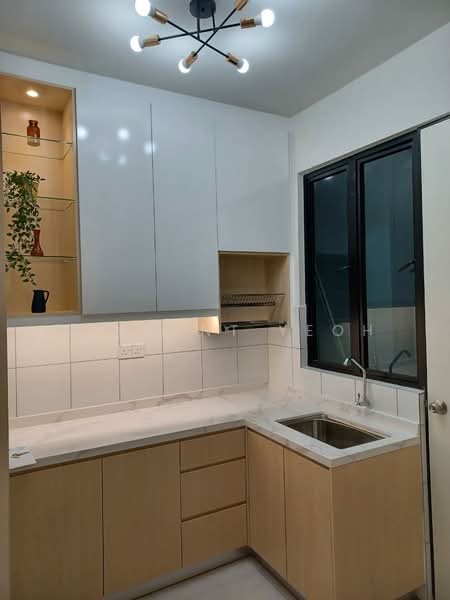 Servis Apartment untuk Dijual di Majestic Maxim - Vincent Yeoh - Kitchen - PropertyGuru.com.my