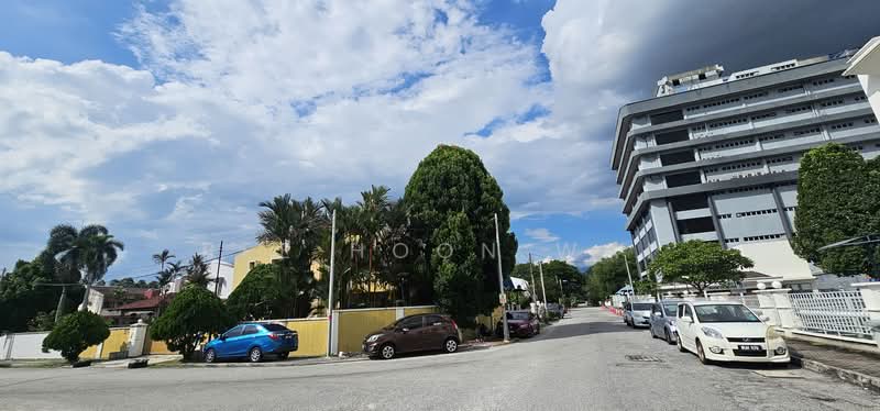Semi-Detached House for Sale in Taman Ipoh Selatan (Ipoh) - Bee Hoon Wai - PropertyGuru.com.my
