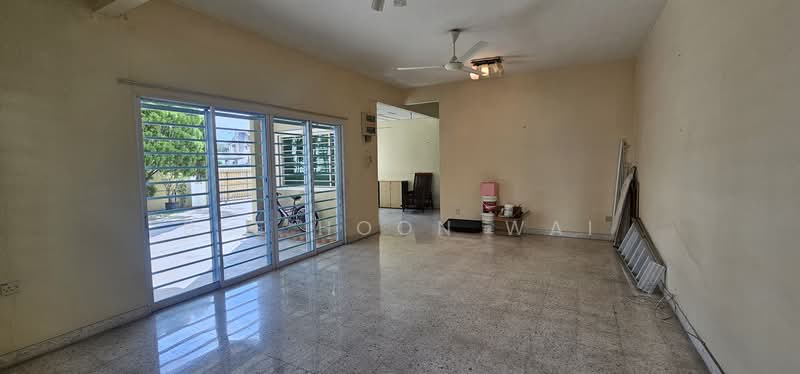 Semi-Detached House for Sale in Taman Ipoh Selatan (Ipoh) - Bee Hoon Wai - PropertyGuru.com.my
