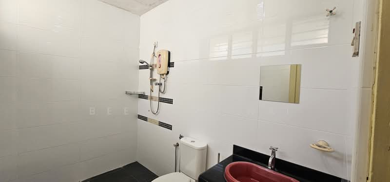 Semi-Detached House for Sale in Taman Ipoh Selatan (Ipoh) - Bee Hoon Wai - PropertyGuru.com.my