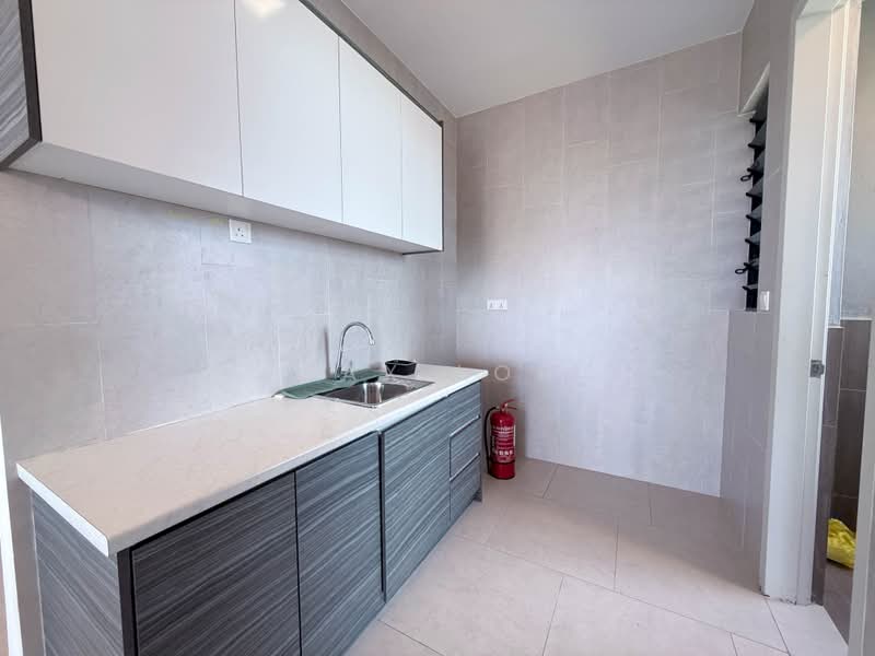Servis Apartment untuk Disewa di Geo Bukit Rimau - Max Loh - Kitchen - PropertyGuru.com.my