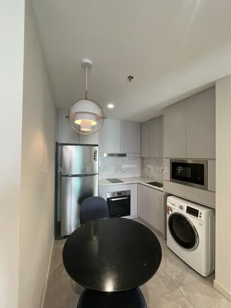 Servis Apartment untuk Disewa di Ooak Suites @ Kiara 163 - Gabriel Yap - Kitchen - PropertyGuru.com.my