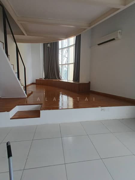 Service Residence for Rent at SOHO @ Empire City - Alan Tai - Living Room - PropertyGuru.com.my