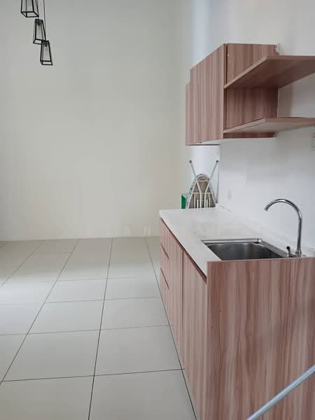 Service Residence for Rent at SOHO @ Empire City - Alan Tai - Kitchen - PropertyGuru.com.my