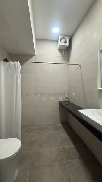 Kondominium untuk Disewa di Sunway Lagoon View Resort Condominium - Ysabelle Yong - Bathroom - PropertyGuru.com.my