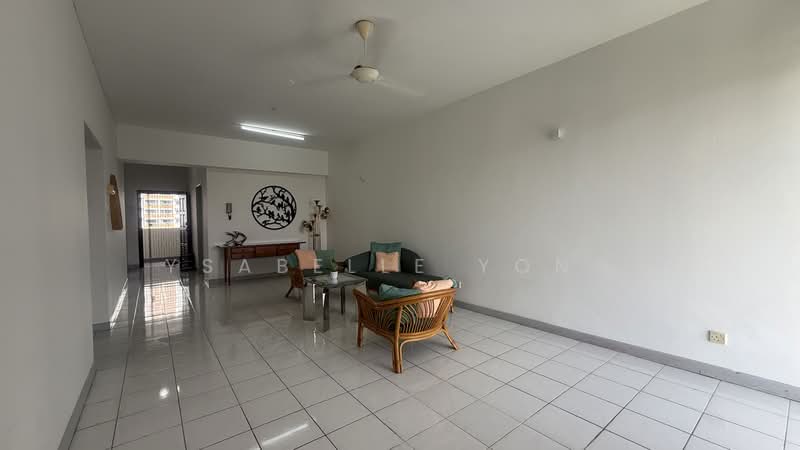 Kondominium untuk Disewa di Sunway Lagoon View Resort Condominium - Ysabelle Yong - Living Room - PropertyGuru.com.my