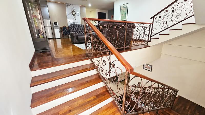 Rumah Banglo untuk Dijual di Bandar Mahkota Cheras (Cheras) - Elaine Loke - Living Room - PropertyGuru.com.my