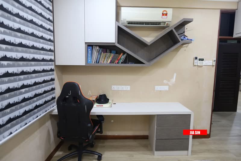 Semi-Detached House for Sale in Gelugor (Penang) - Jiasin Yap - Study - PropertyGuru.com.my